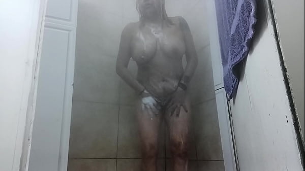 Ssheylared desea que la ames 