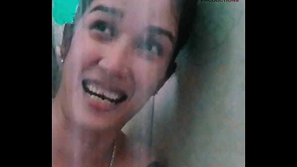 Cleaning up with jazmin shave to vibrate 