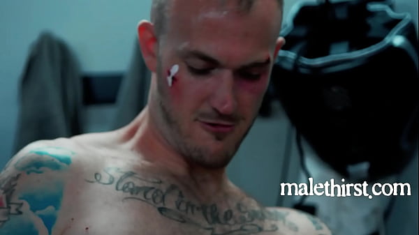 MMA Fighters Go All Gay 