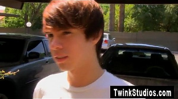 Gay sex Young Kyler Moss is walking through the vicinity when he 