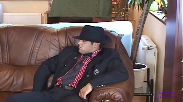 Sessoanale a casa del Boss del Quartiere 50 con Sandra