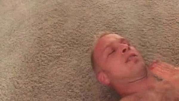 Nonton Squirting Goth Girl Needs More Cum 2 thumbnail