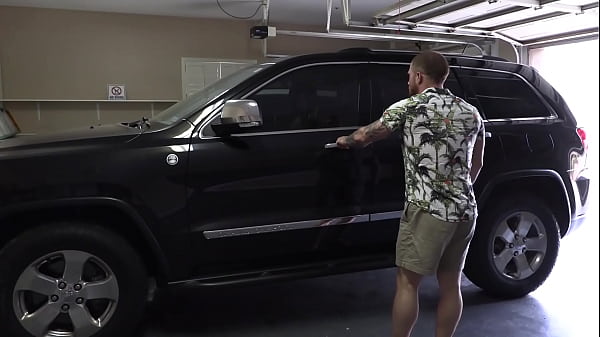 Thicc Blonde_Pawg Takes Dick From College Linebacker