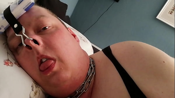 Nonton Fuckpig May Pleasure Itself But Not Cum thumbnail