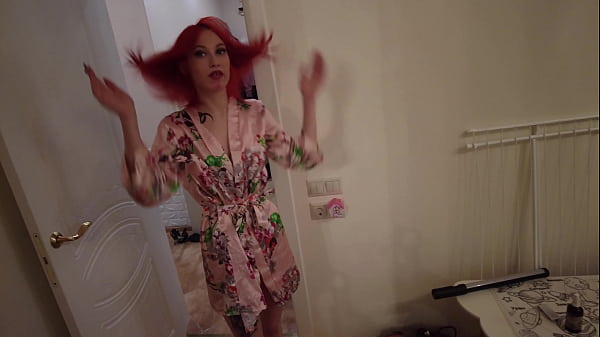 Nonton Hairy Dude Fucking Hot Redhead Valera thumbnail