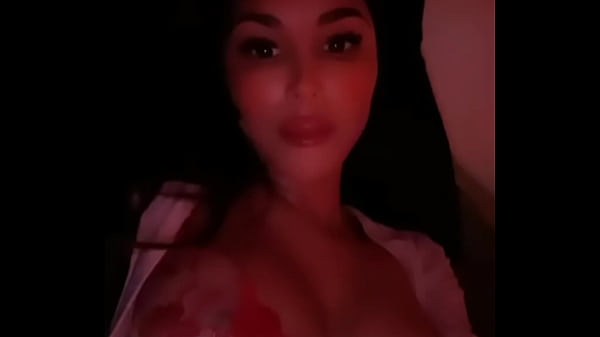 Nonton Bisous Mes B&eacute;b&eacute; thumbnail