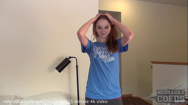 Pretty skinny girl who loves to squirt fountain orgasm female ejaculation