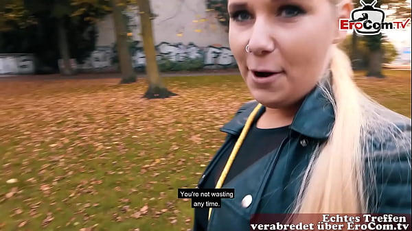 Play MP4 - Riskantes &ouml;ffentliches Sexteffen mit deutscher blonder teen schlampe und fast erwischt