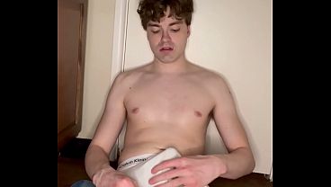 Hung Twink Hot Jerk Off Session! 