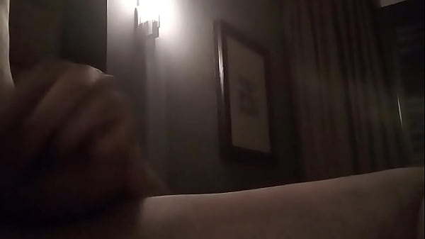 Me caliento viendo como cogen mi amigo y su esposa 