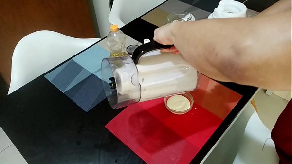 Play MP4 - 46 - Semennaise