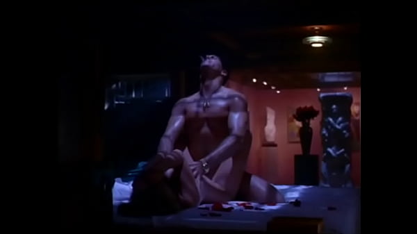 Aimee Leigh Hellraiser