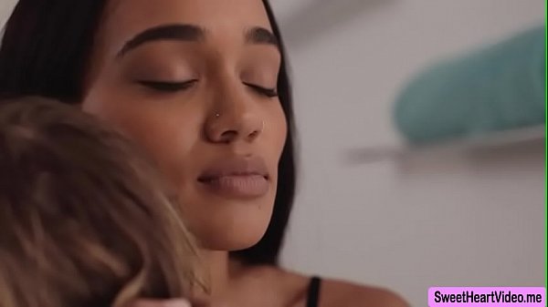 Lesbian_Beauties fucks in the bathroom