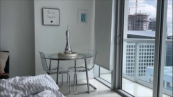 Play MP4 - Perfect Step Mom Has Fun in Miami - Emma Magnolia - MomComesFirst - Alex Adams