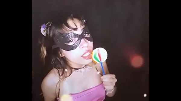 Bonneyuwu - 11:46 chupando chupetin 