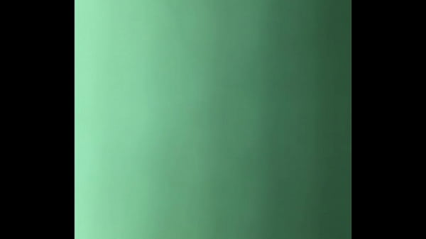 sexy girl gives sloppy nasty head