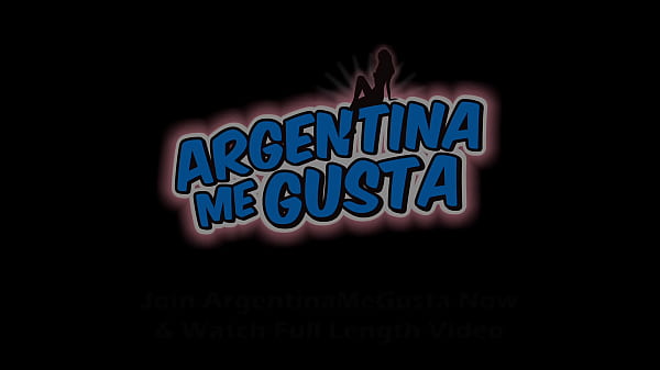 Amazing premiere our new starlet round ass puffy cameltoe beautiful face natural tits tight jeans and thong