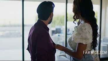 Nonton Busty Black Wife's Stepsis Wanted Me To Cheat On My Wife - August Skye, Tommy thumbnail