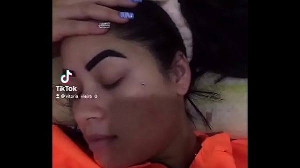 Nonton Samanta Querendo Piroca Amador thumbnail