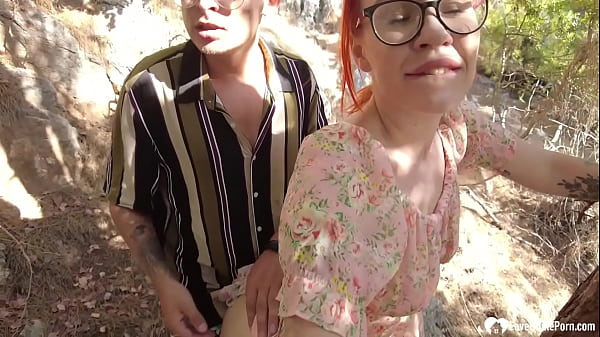 Horny Couple Has Spontaneous Sex In TheWoods