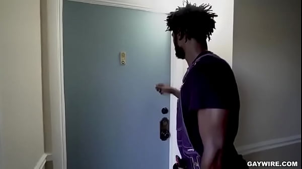 Straight Cheating Boyfriend Gets His Cheeks by GaybBlack Plumber 