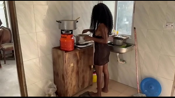 Nonton Pussy Squirt In The Kitchen thumbnail