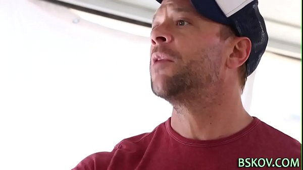 Nonton Sucking Pornstar Facial thumbnail