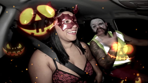 Nonton Ela Voltou Da Festa De Halloween Toda Arrombadinha E Gozadinha thumbnail