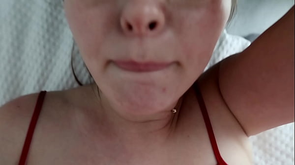 Play MP4 - Stepmom fucked her stepson after a foot massage