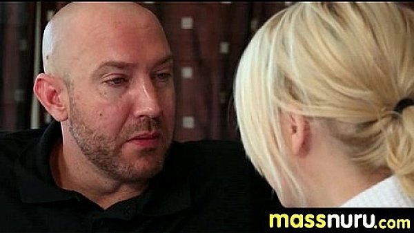 Nonton Slippery Nuru Massage For Lucky Dude 23 thumbnail