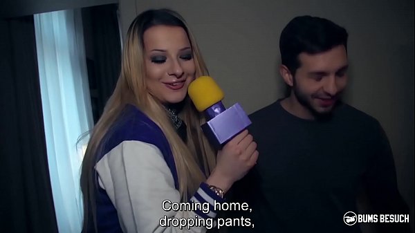 Play MP4 - BUMS BESUCH - German blonde pornstar Celina Davis surprise fucks her fanboy