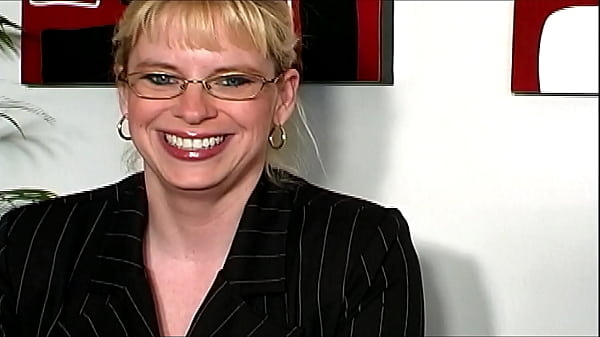 Blonde Big Tits Milf Cameron Keys Is A Jehovah's Witness Girl Gone Bad Determined To Convert You To Her Church thumbnail