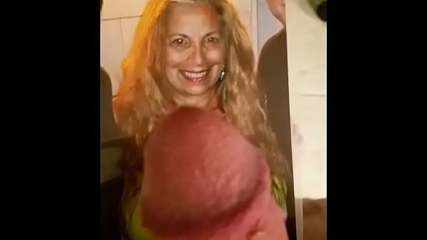 EDGING COCK TO MATURE BLONDE 