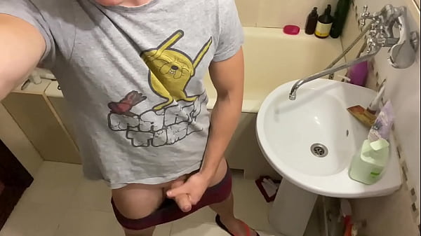 Play MP4 - Young Guy Jerks off a Dick in his Neighbor's Toilet AHAH