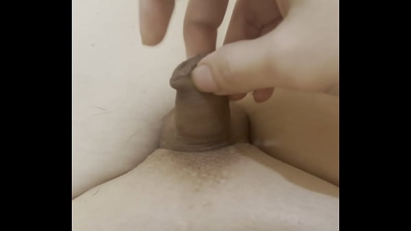 Play MP4 - Meu cl&iacute;toris&sol;my clitty