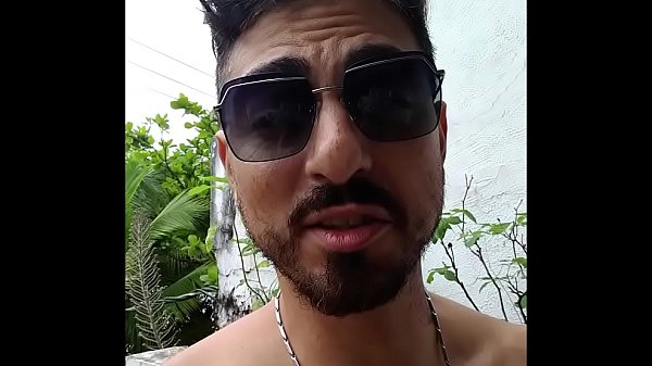 Fudendo Bem Gostoso No Meio Da Festa Na Varanda thumbnail