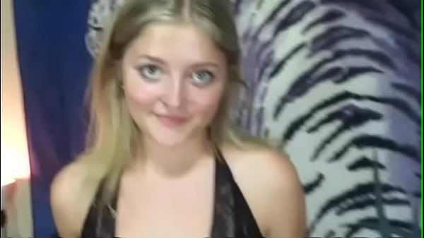 Play MP4 - SEXY 18YO BLONDE FIRST TIMER