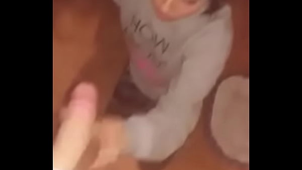 Play MP4 - Jerking off while she rubs my nuts and smiles at me