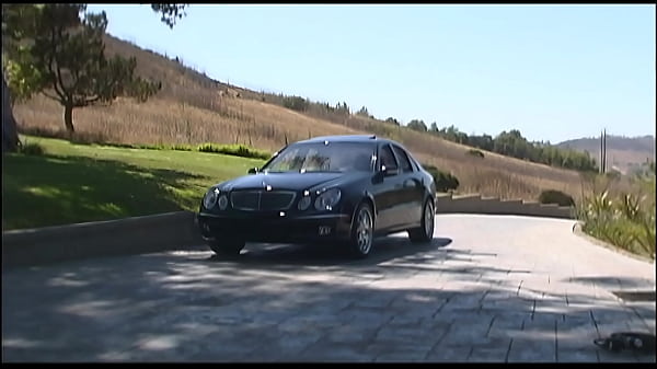 Nonton Demi Spreads Her Legs Outdoors For A Guy Who Fucks Her Hard And Fast thumbnail