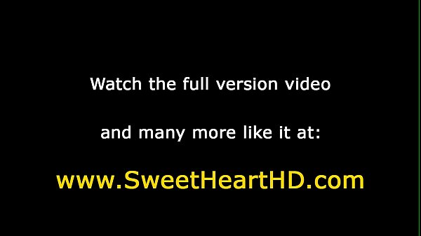 Lesbian milfs_eat pussy