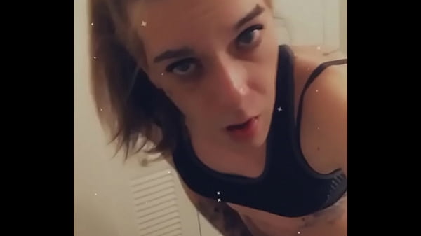 Athletic Girl Strokes Shemeat thumbnail