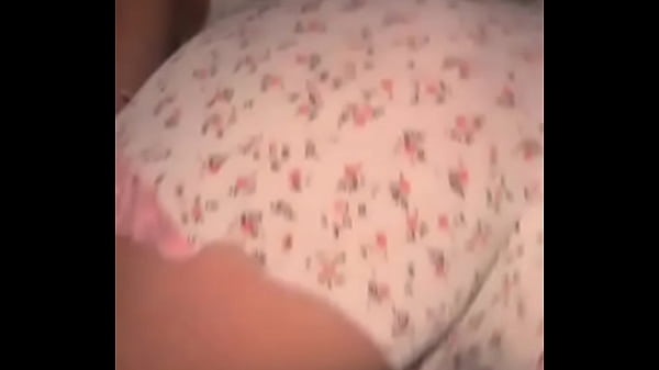 Hot solo of a muslim girl rubbing her pussy and teasing her clit inside her tight hijab