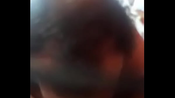 Linda travesti sendo chupada 