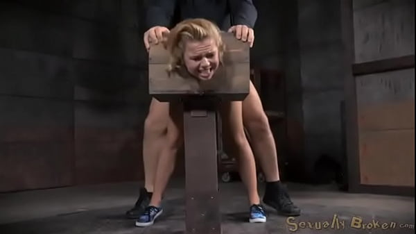 Play MP4 - Kinky bitch