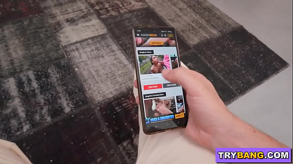 Nonton Bangbros - European Babe Leya Desantis Fucked In The Ass By Mad Bundy During Audition thumbnail