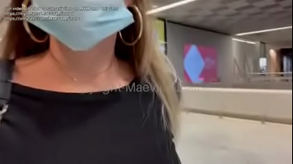 defi_je demande a un_inconnu_de me baiser a Paris l aéroport