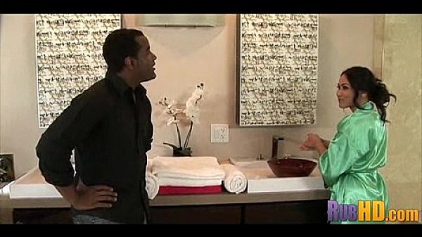 Sensual Massage 0448 thumbnail