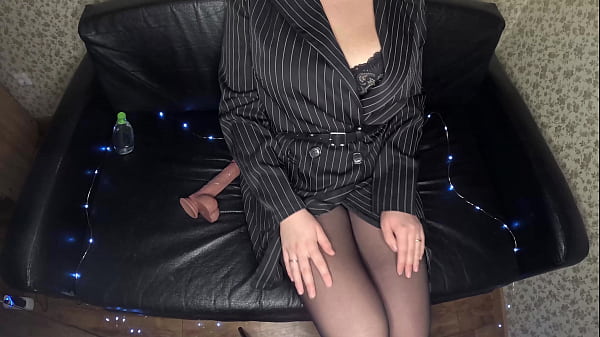 Nonton Sexy Brunette Suck Dildo And Fucking Big Boobs! thumbnail