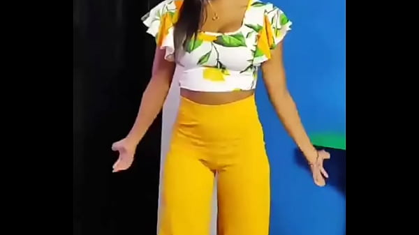 Q lindo culito amarillo 