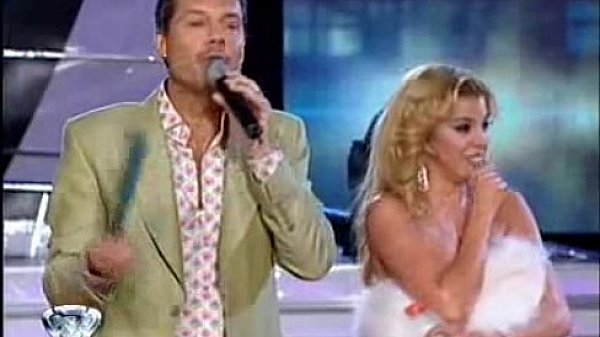 Virginia gallardo bailando 2010 strip dance